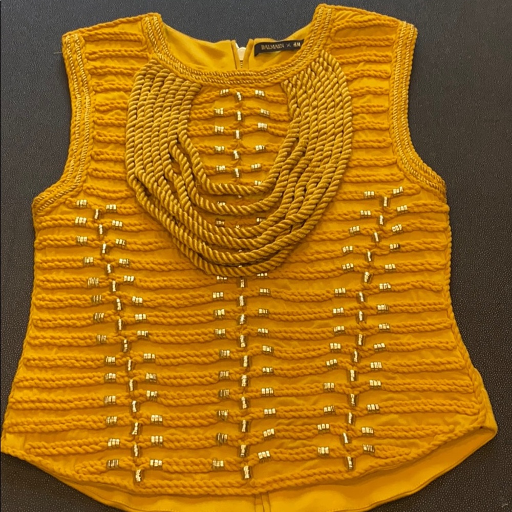 Beautiful H&M and Balmaim top